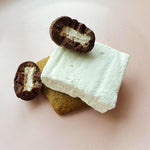 Load image into Gallery viewer, cross-section showing the inside of the s&#39;mores bites

