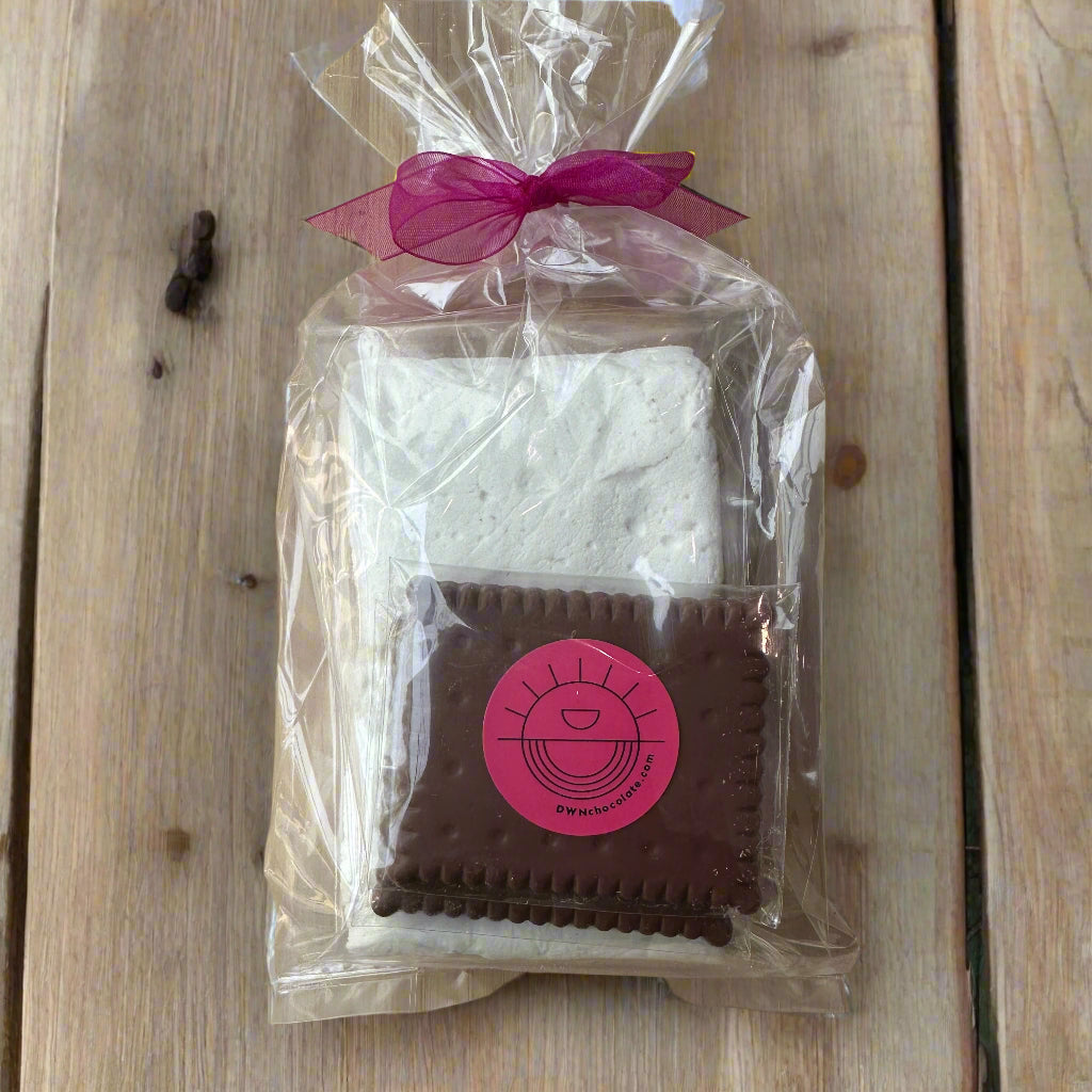 packaging for s'mores kits